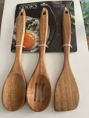 3-Piece Acacia Wood Cooking Utensil Set - Natural Brown